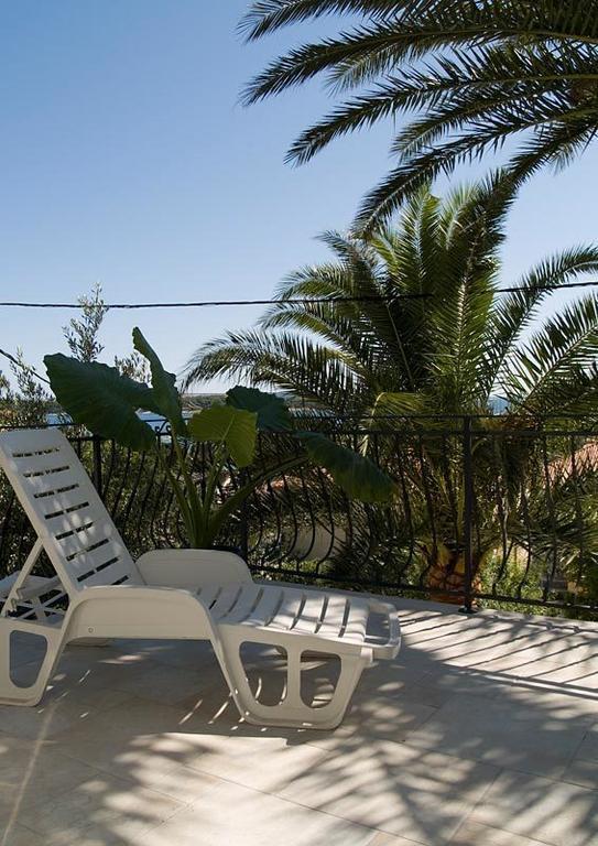 Apartments Marco Polo Banjol Exterior photo