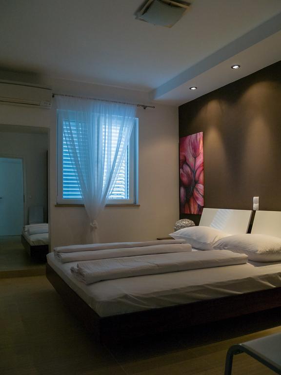 Apartments Marco Polo Banjol Room photo